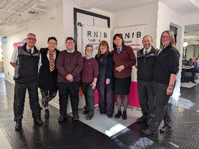 S2 Ep1668: RNIB Scotland Swap With Me Project Milestone - McGill's Buses S2 Ep1668: RNIB Scotland Swap With Me Project Milestone - McGill's Buses