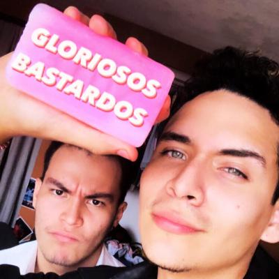 CUANDO UN FAMOSO MUERE.