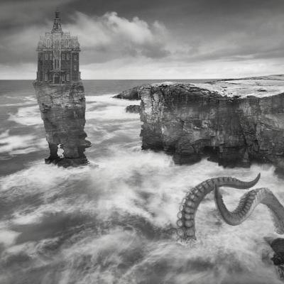 La Extraña Casa en la Niebla de H.P. Lovecraft