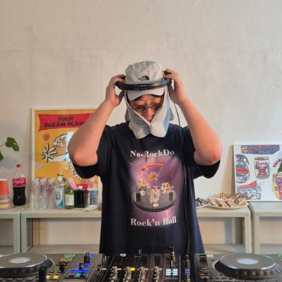 Salaryman Radio - TBD 11.13.25 | VISLA FM