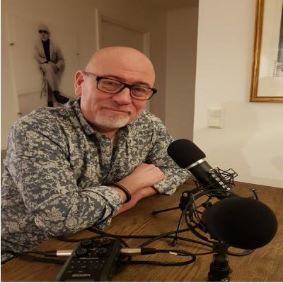 Brottsofferperspektivet träffar Varg Gyllander som är presschef hos Stockholmspolisen. Brottsofferperspektivet träffar Varg Gyllander som är presschef hos Stockholmspolisen.