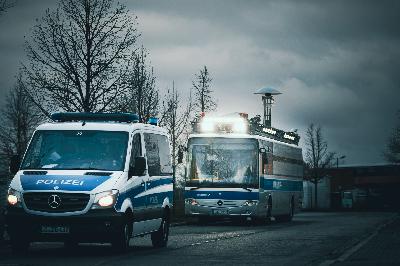 LNP516 Man darf alles auf dem Dach haben