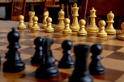 El primer gran campeón de Europa de ajedrez fue español: la historia detrás de Ruy López de Segura