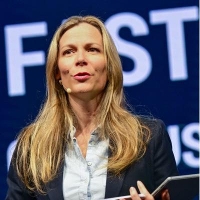 Episode 9 Dans l'oreillette de... Céline Coulange Co-présidente des Freelances de l'événementiel.