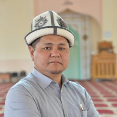 Н.Арипов -Кыргызстан кайсы бир диний кыймылдардын таасирлеринде калып калышы мүмкүн эмес