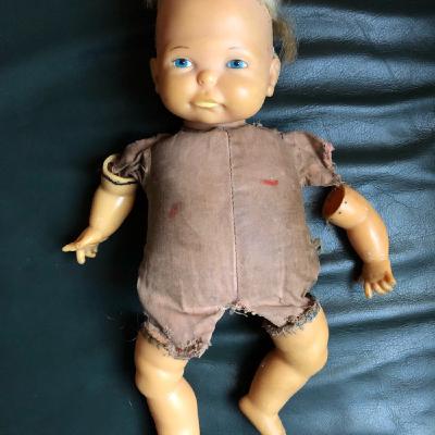 Episode 13 - Little jannie Episode 13 - Little jannie
