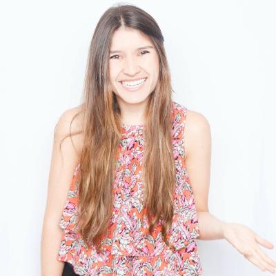 Angélica Flechas -Diseñando Servicios y Experiencias