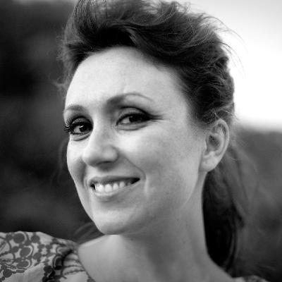 CSN: La Roux's Speedboat, Urinating first dates, Made in Chelsea