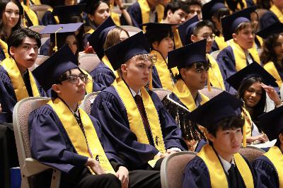 Fit für den globalen Bildungsmarkt: Das Gemischtsprachige Internationale Baccalaureate (GIB) als Sprungbrett