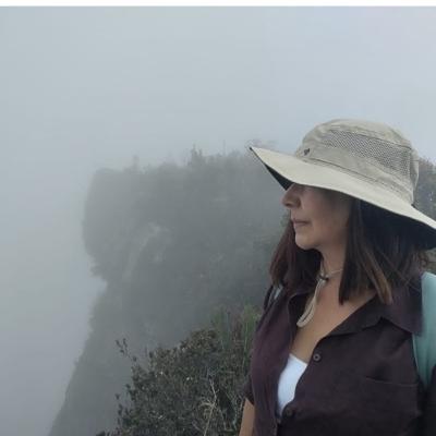 Diálogos Conscientes Capítulo 19. La Energía de la Tierra: Cuarzos y Sanación