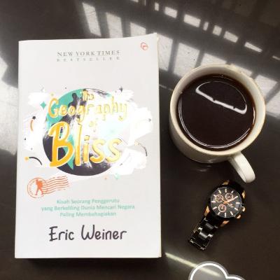 Perjalanan mencari sumber kebahagiaan - Eric Weiner