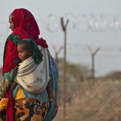 Giving the Right Foods in a Nutrition Crisis - MSF Frontline Reports Giving the Right Foods in a Nutrition Crisis - MSF Frontline Reports