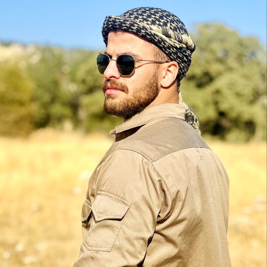 هەست|ئەمیر موراد هەست|ئەمیر موراد