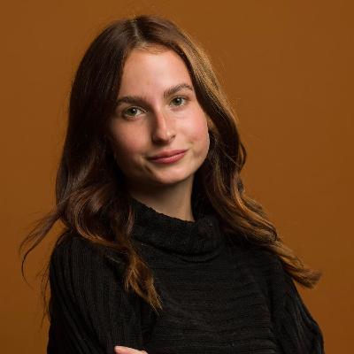#240- Madeleine Harris: From Art on Screen to Skin | “Paddington” Actress Shares Unique Journey