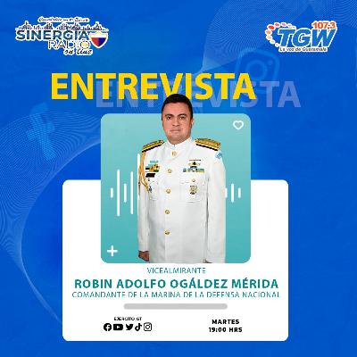 Comandante de la Marina de la Defensa Nacional.