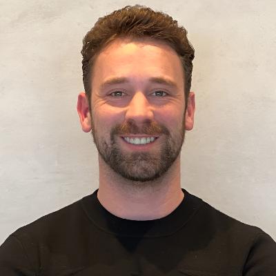 The CRO's Dilemma: Mastering Long-Term Vision While Hitting Short-Term Quotas