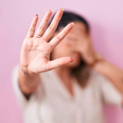 27-11: 1 de cada 3 mujeres en el mundo ha sido víctima de violencia física o sexual. 27-11: 1 de cada 3 mujeres en el mundo ha sido víctima de violencia física o sexual.