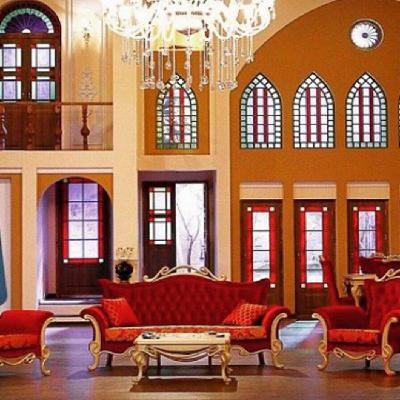 «چرا از رنج دیگران لذت میبریم؟» «چرا از رنج دیگران لذت میبریم؟»