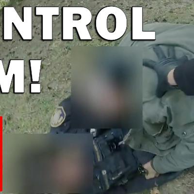 Officer Puts Bad Guy In Neck Hold After Lengthy Battle Over Cop’s Gun - LEO Round Table S10E205 Officer Puts Bad Guy In Neck Hold After Lengthy Battle Over Cop’s Gun - LEO Round Table S10E205