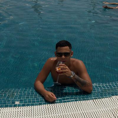 EMPREENDEDORISMO E NEGÓCIO