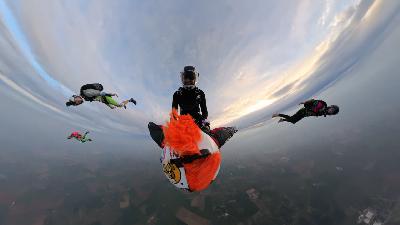 103 Craig Girard | World Team 400way Deep Dive