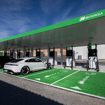 Viajar en COCHE ELÉCTRICO: Una pesadilla