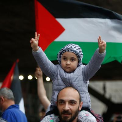 Cantinho da Leitura #32 Como falar de uma guerra para crianças