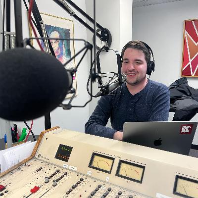 Is Santa a Republican, and how old is too old to believe, with UW-L political scientist Chergosky Is Santa a Republican, and how old is too old to believe, with UW-L political scientist Chergosky