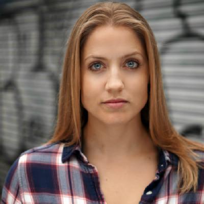Mollie(convo) - Clinician, Boxer, Lover of Pancakes