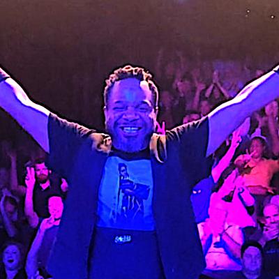 099: Ashley Fils-Aime – Reinventing yourself in comedy