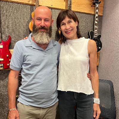 פרק 66 עם ד"ר תומר אגוזי - רפואה שמקשיבה: בין המדע לאהבה פרק 66 עם ד"ר תומר אגוזי - רפואה שמקשיבה: בין המדע לאהבה