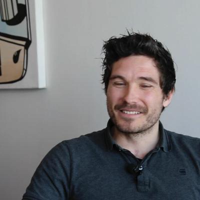 Ep # 77: Hoe de f*ck vindt Thijs Lindhout geluk? (en wat kun jij daarvan leren?)