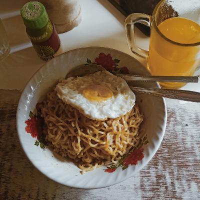 EPS 2 - Ngobrol Santai ditemani Indomie Double Telor Mata Sapi Sadikin.