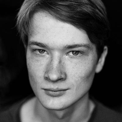 Как стать руководителем научного проекта в 17 лет | История Владислава Рогозина