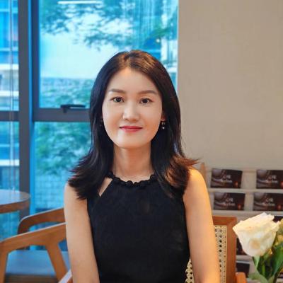 019 对话刘芳｜和心理咨询师聊穿衣 你准备好面对原生家庭了吗