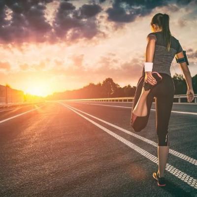 Running Tips EP.3 วอร์มอัพ และยืดเหยียด
