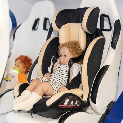 ADAC warnt vor mangelhaften Kindersitzen ADAC warnt vor mangelhaften Kindersitzen