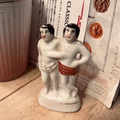 #37 教室のレンジは大人たちの愛。おともだち兼リスナーに聞く、幼少期の食の記憶(ゲスト:じょや)