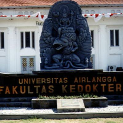 Kisah Angker di Universitas Airlangga (Unair) Surabaya Kisah Angker di Universitas Airlangga (Unair) Surabaya