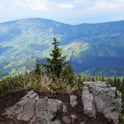 Vyber sa s nami na pekelnú horu páchnucu sírou (Výlety po Slovensku s One2We) Vyber sa s nami na pekelnú horu páchnucu sírou (Výlety po Slovensku s One2We)
