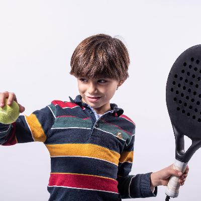 Kakadu – bei euch - Julius spielt Padel