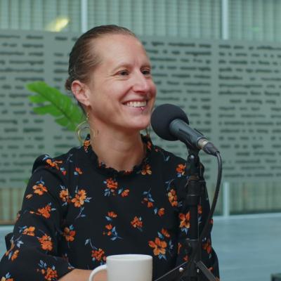 #4 - Onze kinderen zijn de grootste slachtoffers van de AI-hype (met Felienne Hermans)