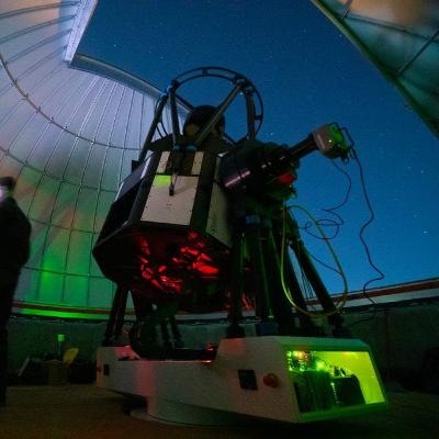 What are the Different Types of Optical Telescopes?