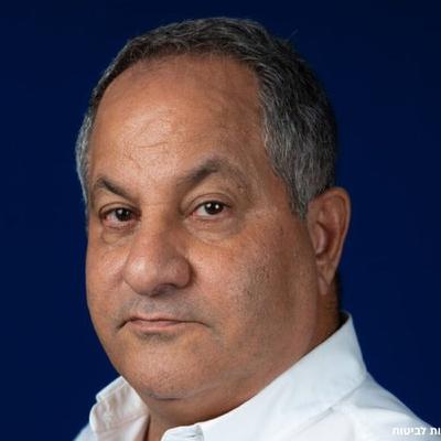 פרקליטו של עזרא גבאי החשוד בפרשת השוחד בהסתדרות בריאיון