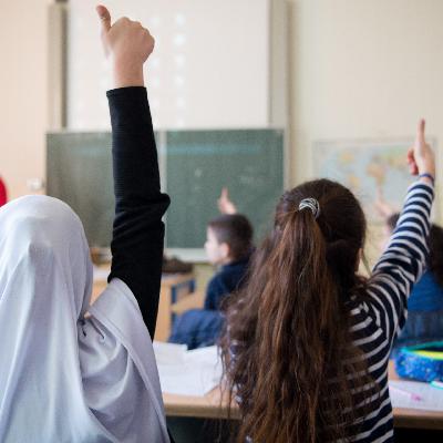 Lebenswertes Deutschland? Warum manche Menschen mit Migrationsgeschichte unzufrieden sind Lebenswertes Deutschland? Warum manche Menschen mit Migrationsgeschichte unzufrieden sind