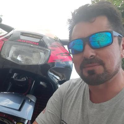 Episodio 27. Bajo el casco con "Manu" López