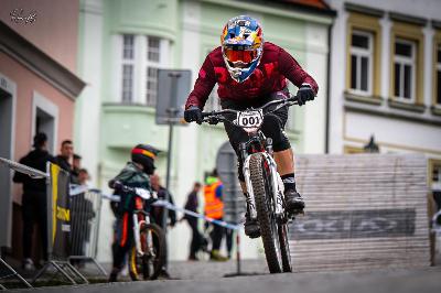 Vlasta Ševr o akci Svatohorský Downton: Nejlepší evropští jezdci na horských kolech budou přebírat ocenění ve středočeské Příbrami Vlasta Ševr o akci Svatohorský Downton: Nejlepší evropští jezdci na horských kolech budou přebírat ocenění ve středočeské Příbrami