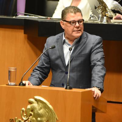 SICT debe regular tránsito en autopista, afecta a turismo y economía: Sen. Virgilio Mendoza