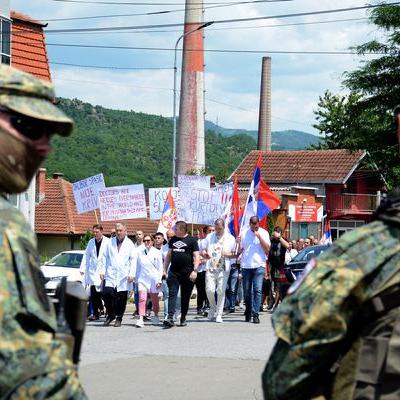 Uma visita do Expresso ao Kosovo, onde se fala muito de futuro mas a política ainda é “nós e eles” Uma visita do Expresso ao Kosovo, onde se fala muito de futuro mas a política ainda é “nós e eles”