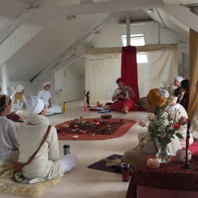 Eka May healing relaxation (english)